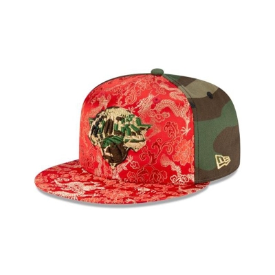 New York Knicks Gorra | New Era NBA Dragon Satin 59fifty Fitted Cap Mexico - Verdes